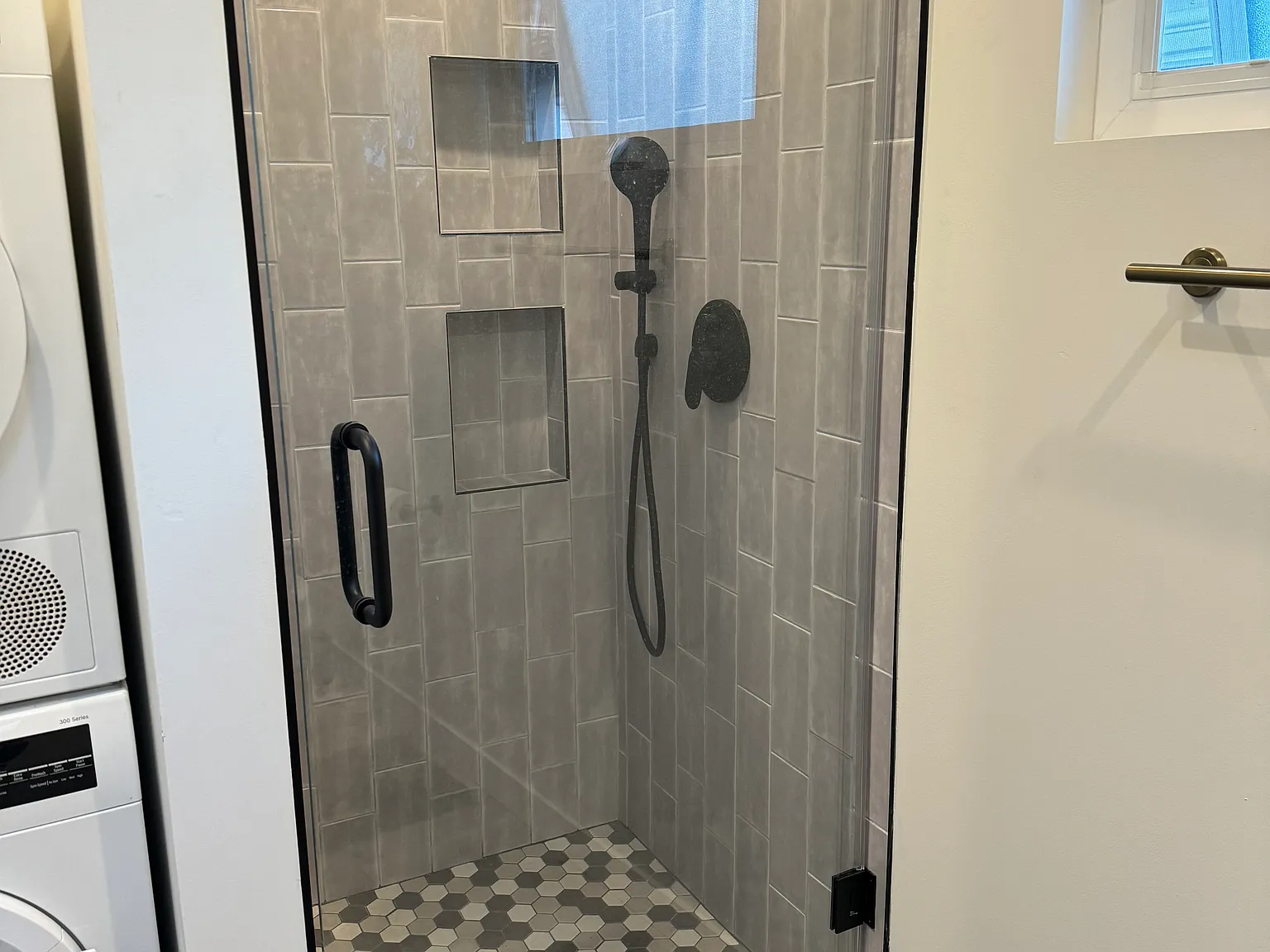 1 bed, 400 sqft, $2,200 — Photo 2