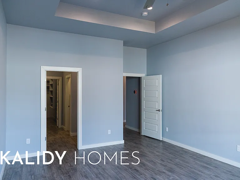 504 Remington Ave — Photo 50