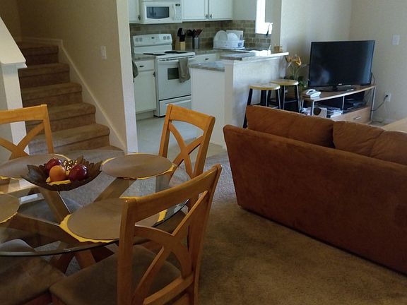 5th image of 2623 Calabria Ave