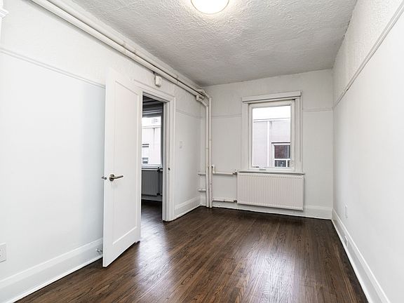5th image of 100 Vaughan Rd #1422407