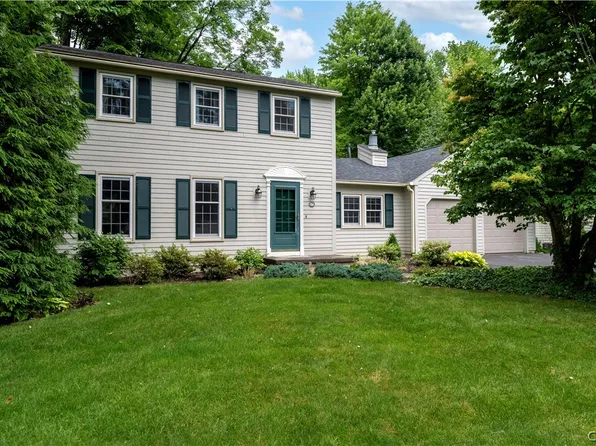 3179 Reston Dr, Baldwinsville, NY 13027