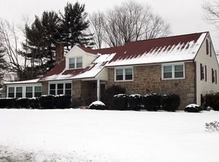 400 Crest Rd, Wilmington, DE 19803