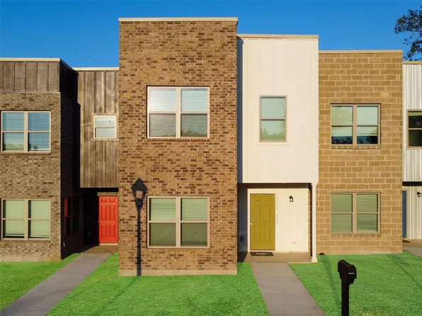 1703 Saint Louis Ave, Fort Worth, TX 76110