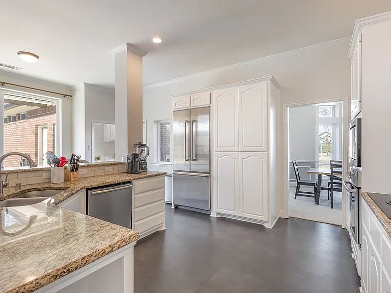 3227 Preston Hills Cir — Photo 16