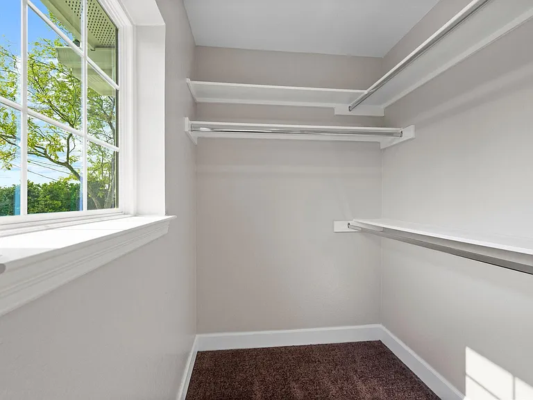 5423 Bacher St #B — Photo 25