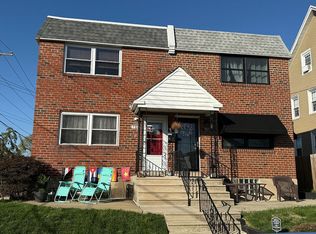 701 Hoffnagle St, Philadelphia, PA 19111