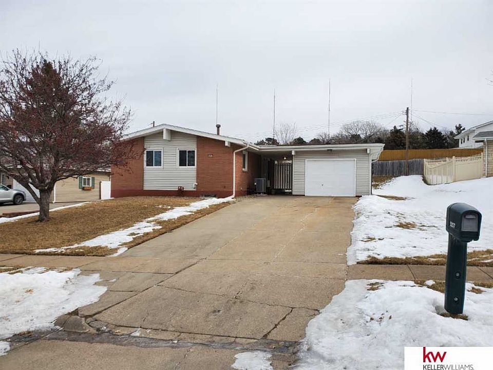1st image of 5207 N 84th Ave