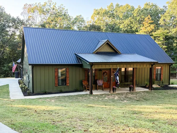 195 N Stewart Ln, Rising Fawn, GA 30738