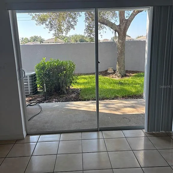 10922 Savannah Wood Dr #141 — Photo 10
