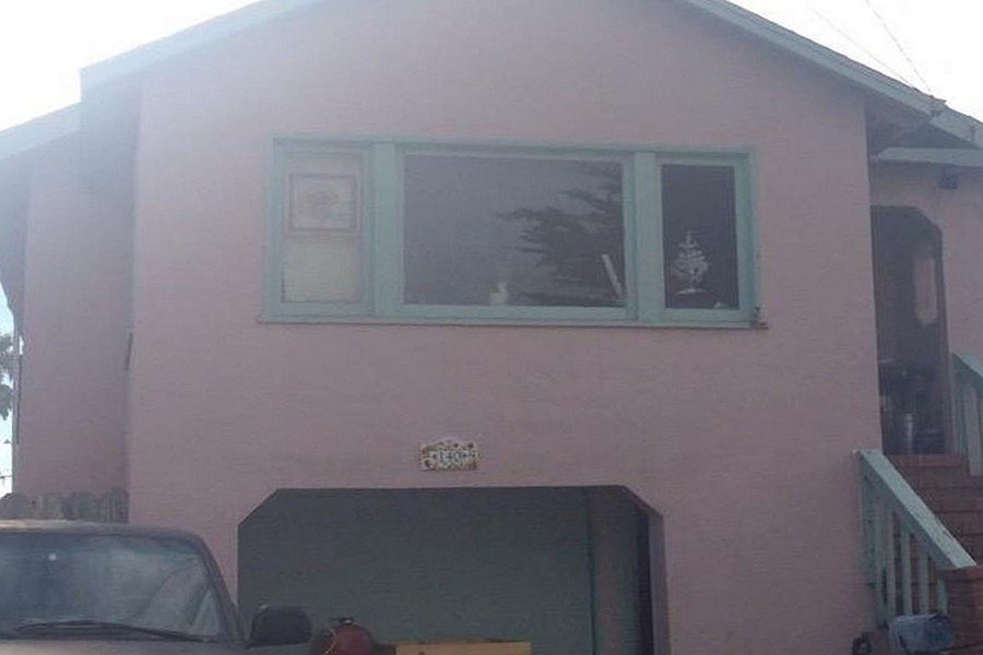 1st image of 140 Carmel Ave