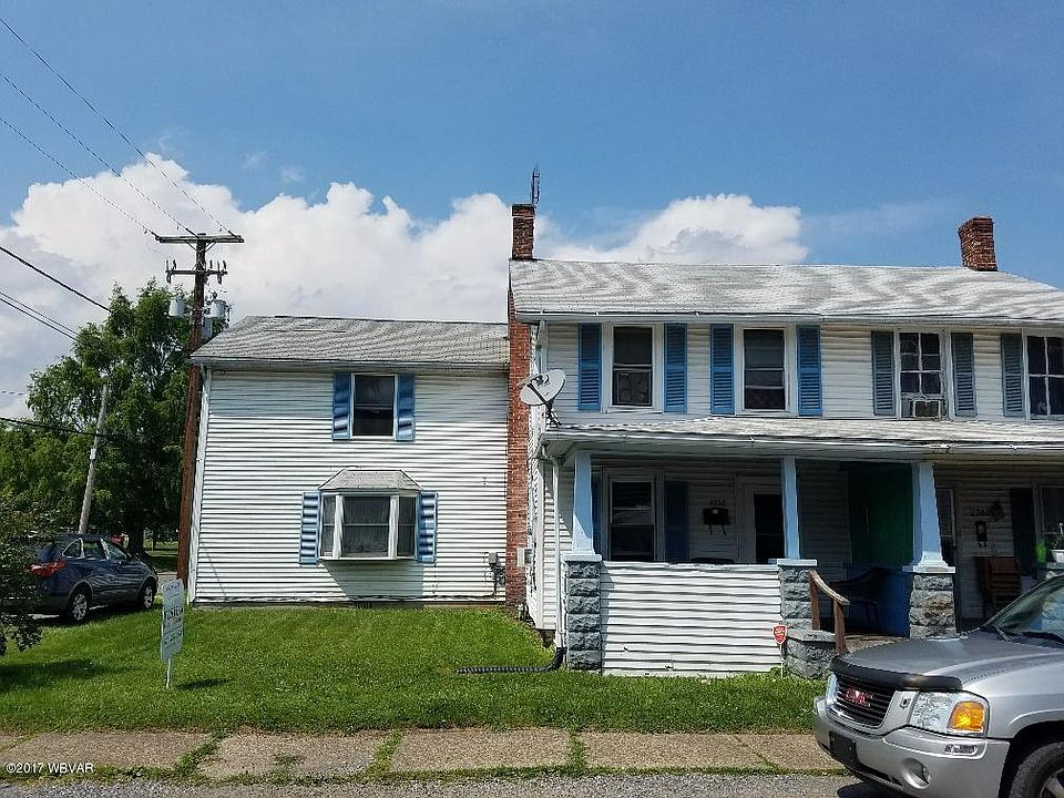 2nd image of 2208 Linn St