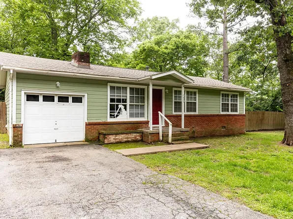 1627 W Hefley St, Fayetteville, AR 72703