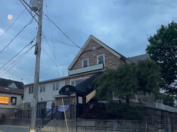 24 Lake Ave Unit 3, Worcester, MA 01604