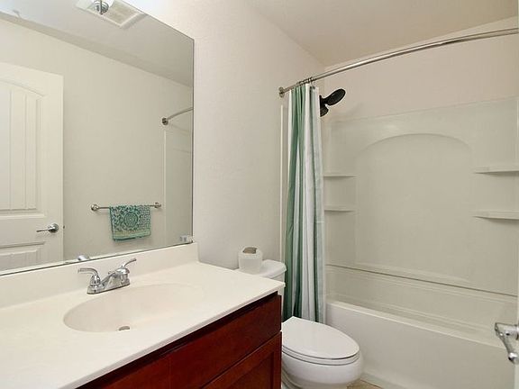5th image of 466 Kunehi St APT 1105