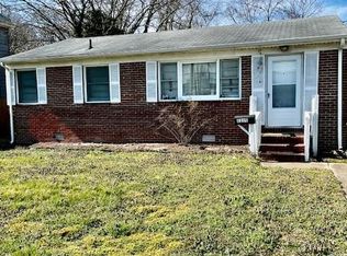1119 N Mallory St, Hampton, VA 23663