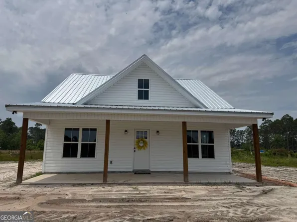 327 Woodlawn Church Rd, Baxley, GA 31513