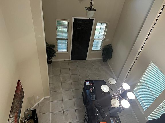 2nd image of 1700 Willard Dr