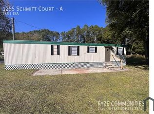 1255 Schmitt Ct N, Jacksonville, FL 32221