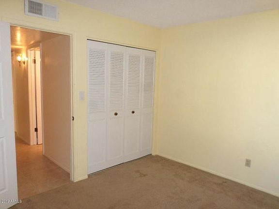 3rd image of 2616 W Joan De Arc Ave