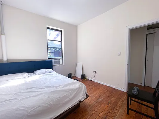 Rented by Compass | media 37