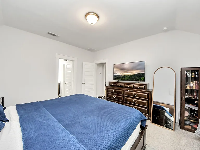 21246 Montego Bay Dr — Photo 21
