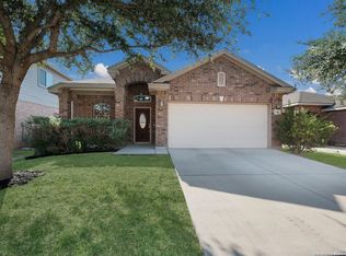 10507 Weser Ln, Helotes, TX 78023