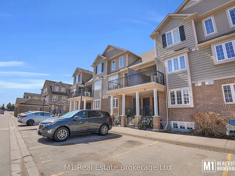 15 Carere Cres #46B — Photo 2