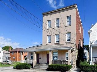 215 Woodkirk, Carnegie, PA 15106