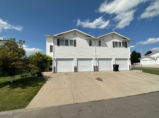 726 Brome Loop, Bismarck, ND 58503