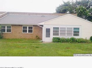 28 Riveredge Dr, Brick, NJ 08724