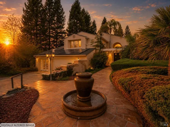 1040 Cortina Place, Ukiah, CA 95482