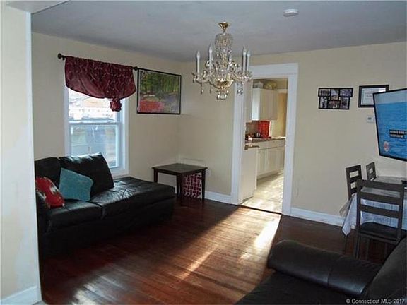4th image of 69 Harker Ave