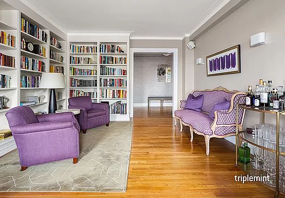 3rd image of 315 W 106th St APT 16B