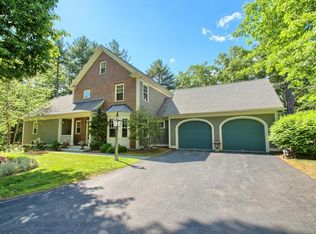 96 Forest Ridge Rd, Concord, MA 01742