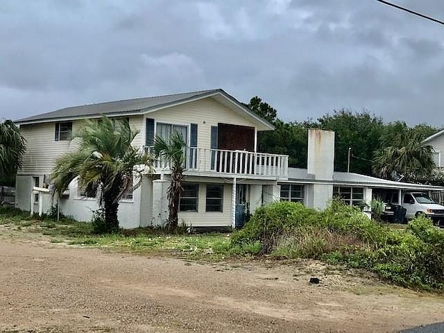 1st image of 465 W Gulf Beach Dr