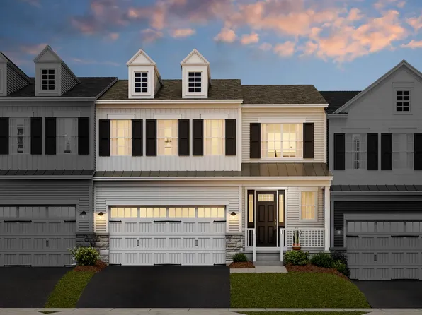 40 Hillandale Dr, Far Hills, NJ 07931