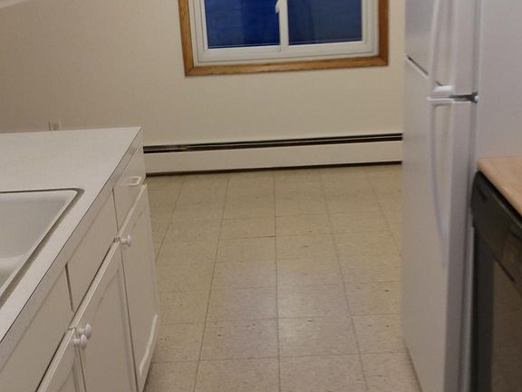 2nd image of 529 17th Ave N
