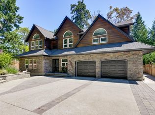 6799 Jedora Dr, Central Saanich, BC V8M 1A6