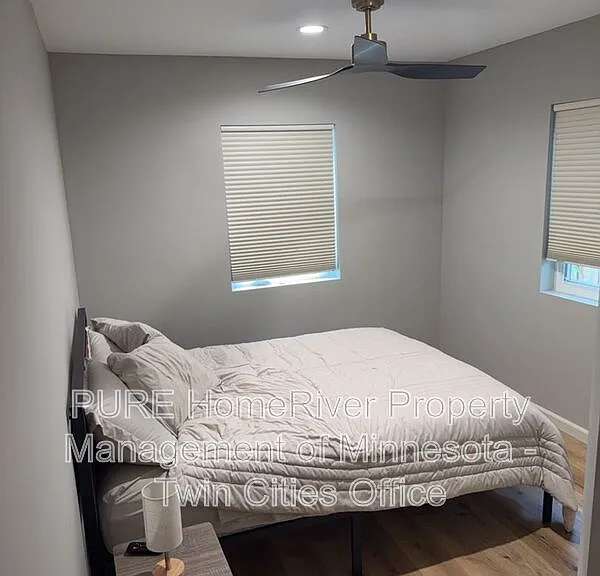 4836 Clinton Ave — Photo 9