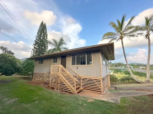 4678 Puuwai Rd, Kalaheo, HI 96741