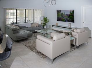 503 SW 11th Ct, Cape Coral, FL 33991