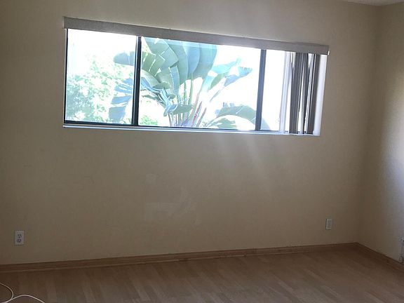 5th image of 1735 N Fuller Ave APT 301