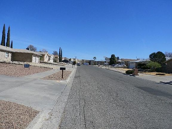5th image of 1524 Robert Wynn St