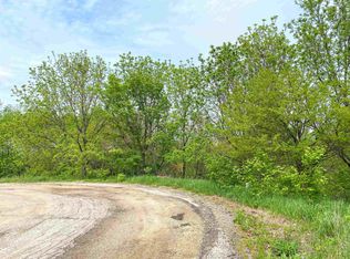 35401 E Ridge Cir, Prairie Du Chien, WI 53821