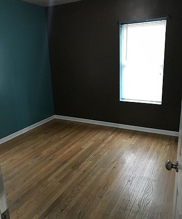 5th image of 5211 W Schubert Ave APT 1