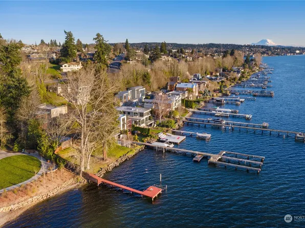 557 5th Avenue W, Kirkland, WA 98033