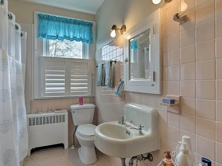 730 Buncombe St — Photo 25