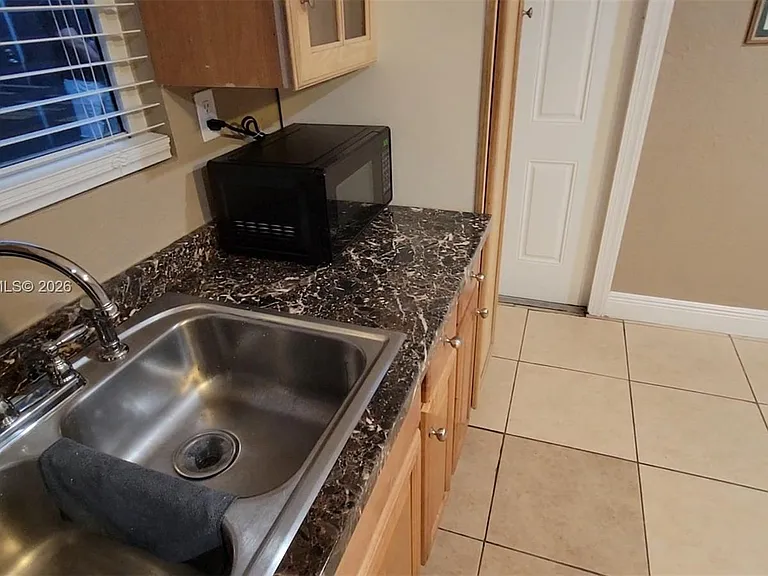 1115 SW 25th Ave #B — Photo 41