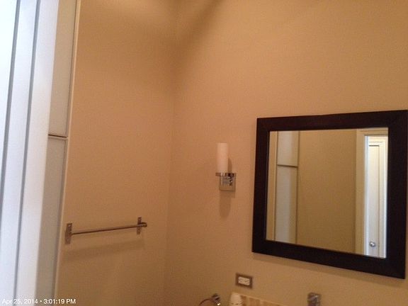 3rd image of 5235 N Ravenswood Ave APT 21