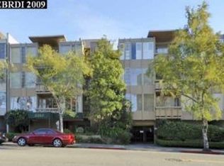 5343 Broadway Ter APT 201, Oakland, CA 94618